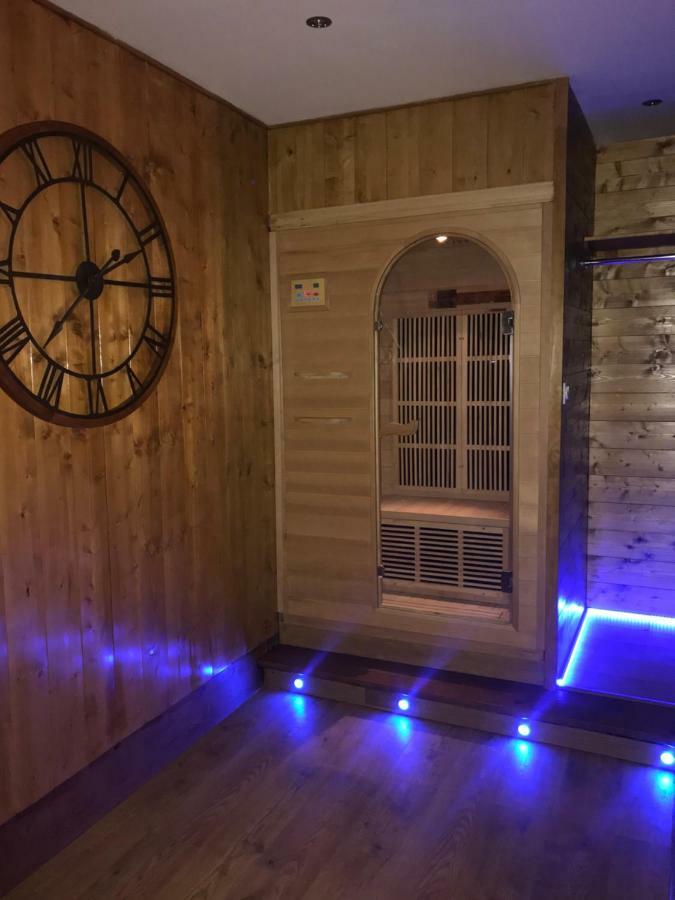 Le Chalet Loft And Spa فيليوربان المظهر الخارجي الصورة