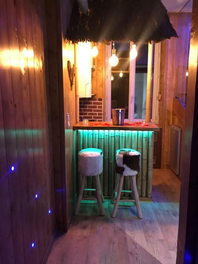 Le Chalet Loft And Spa فيليوربان المظهر الخارجي الصورة